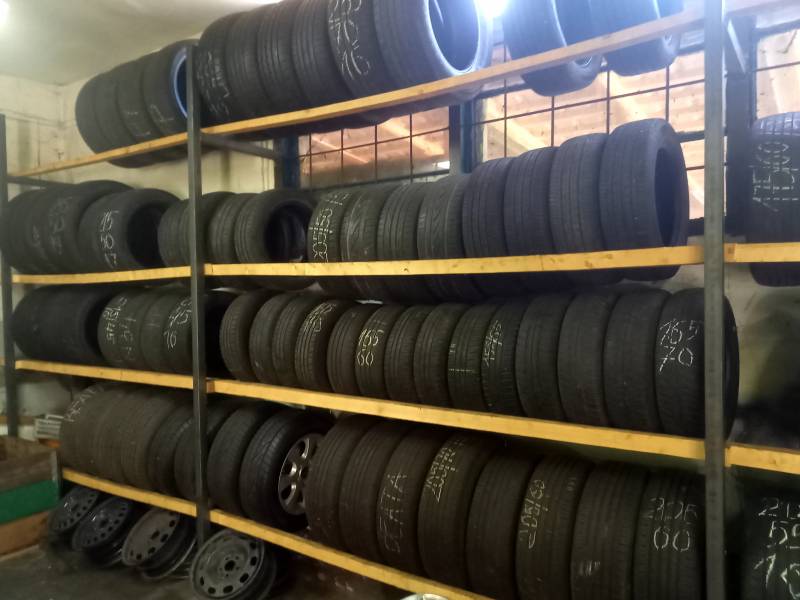 sprzedam opony do samochodow uzywane lato i zima rozmiary od 13" do 16"