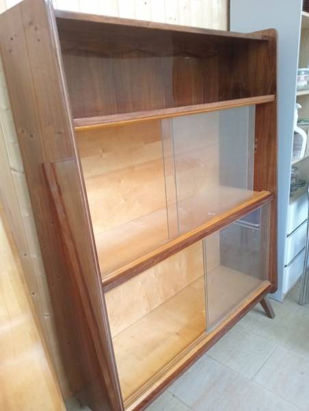 Meble pokojowe PRL produkcja czeska, lata 60