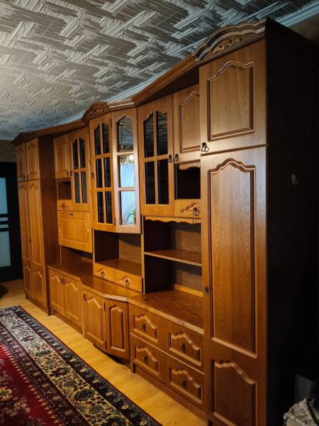 Sprzedam dębowy regał