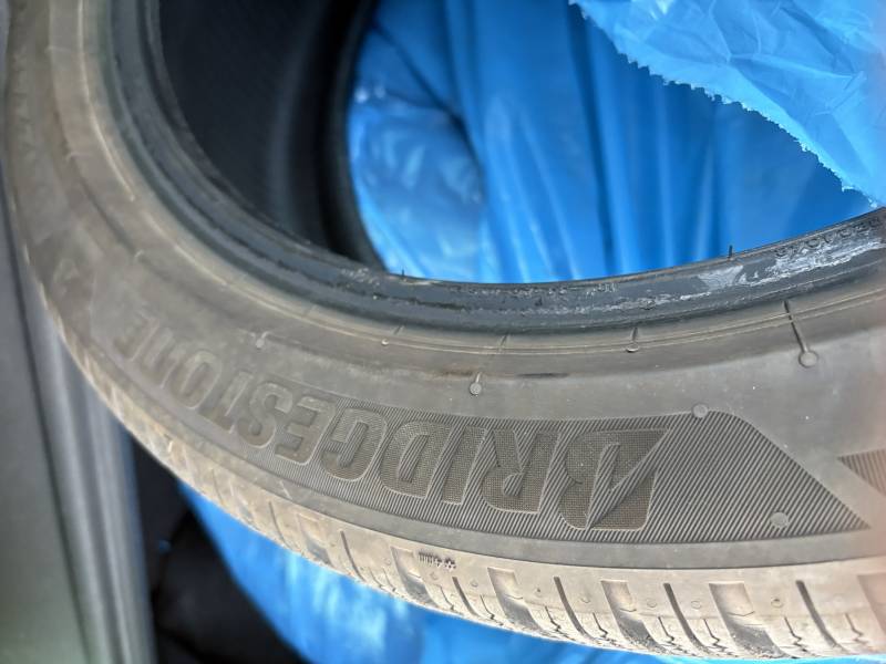 Opony zimowe w super stanie