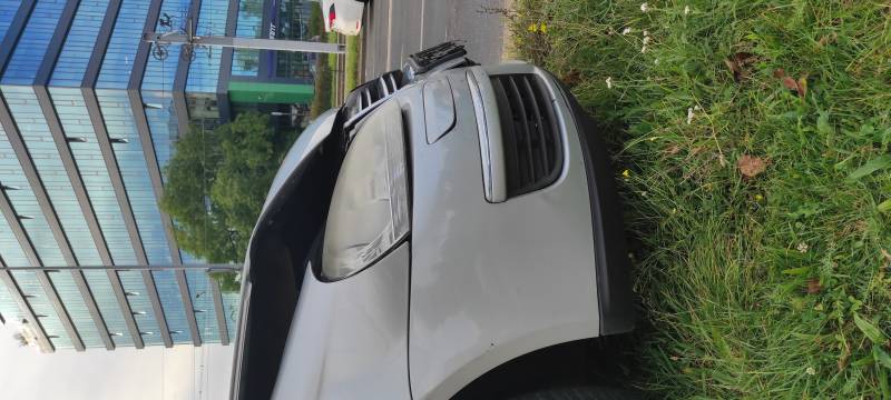 Uszkodzony Golf V Kombi 2009