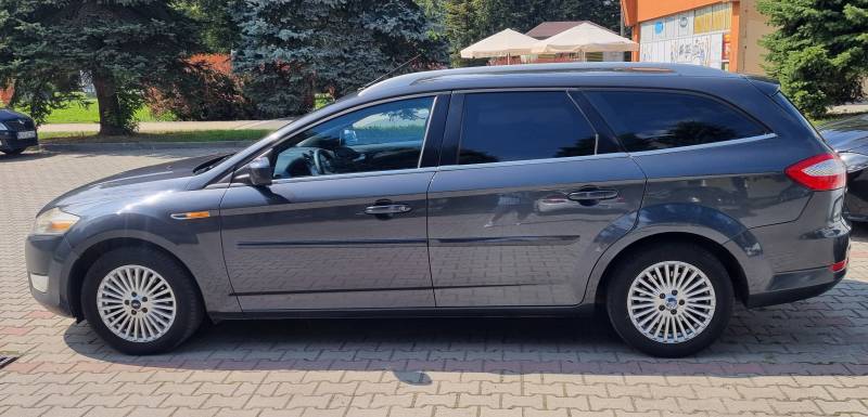 Sprzedam Forda Mondeo 2010 r.