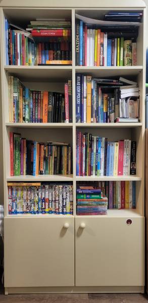 Sprzedam meble domowe z serii Meblik Formuła Red