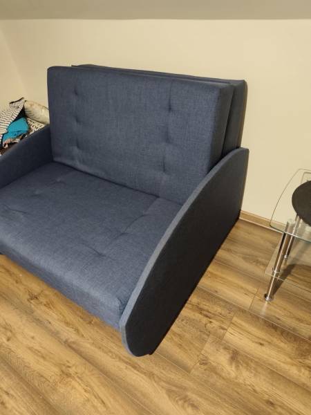 Sprzedam dwie sofy do spania