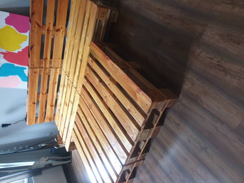 Sprzedam palety Euro