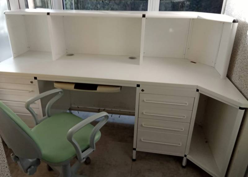 Sprzedam lady do recepcji rejestracji