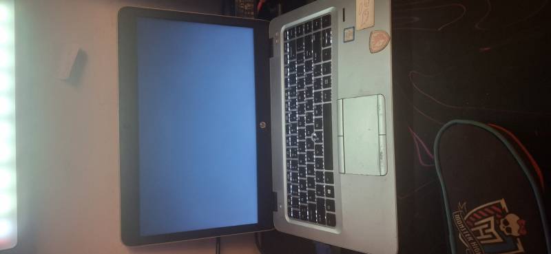 Sprzedam laptopa win10