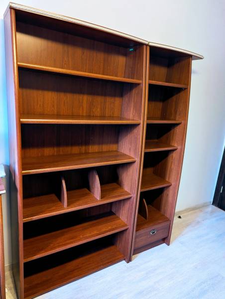 Para francuskich regałów Gami