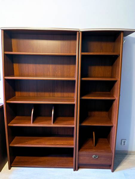 Para francuskich regałów Gami