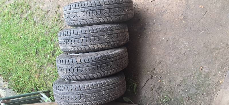 Sprzedam opony wraz z felgami