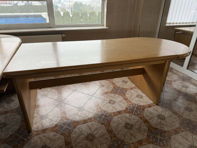 Meble na sprzedaż 42 szt.