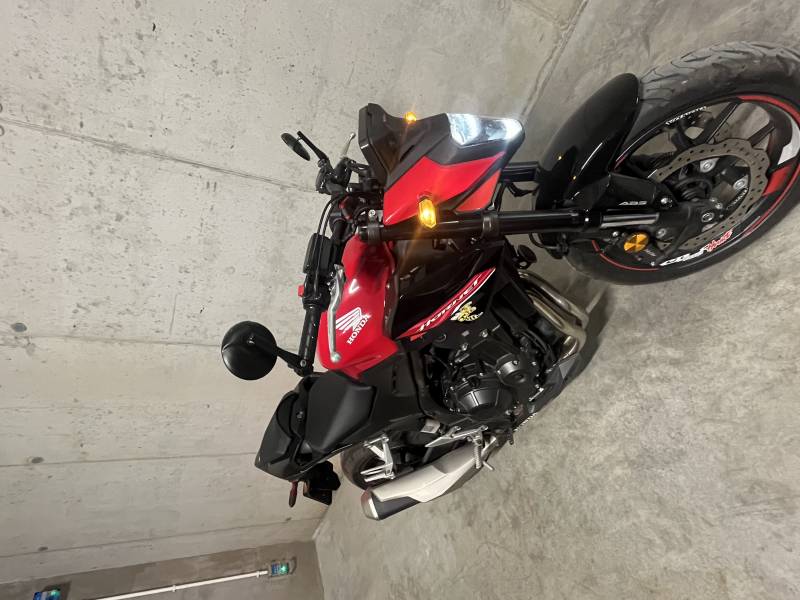 Motocykl marki Honda CB500FA z 2024 