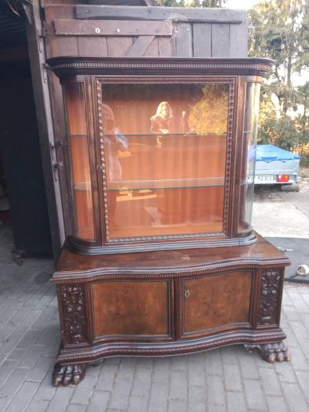 Meble na sprzedaż 12 szt.