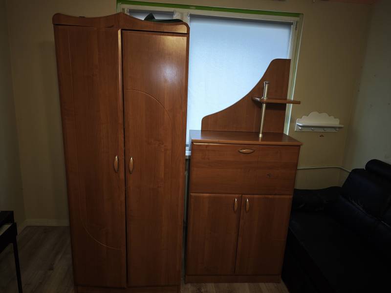 Meble na sprzedaż 5 szt.