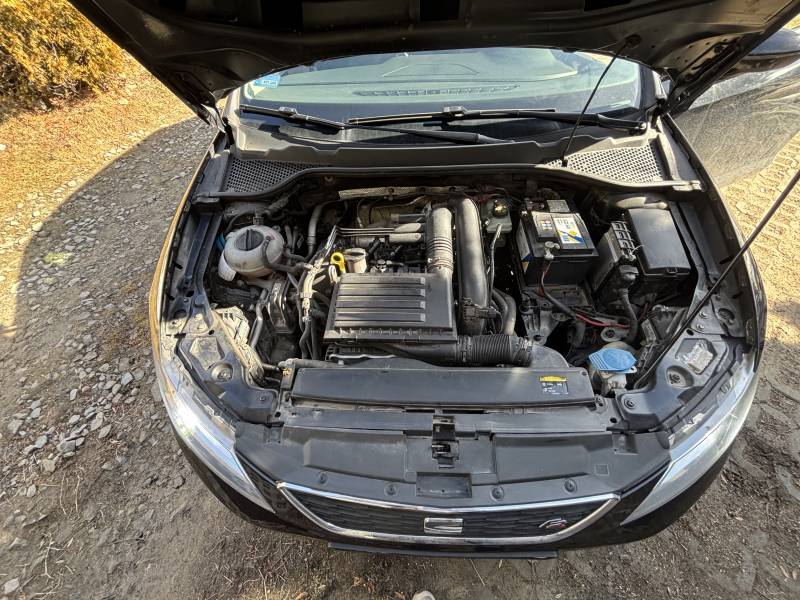 Sprzedam auto za gotówkę Seat Leon 3 2013 r. Hatchback / Sportback Benzyna