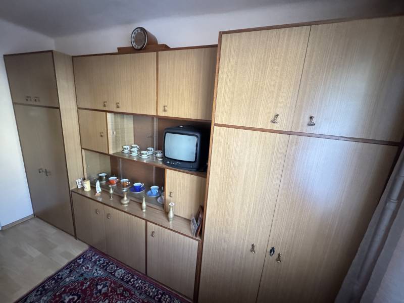 Meble na sprzedaż 2 szt.