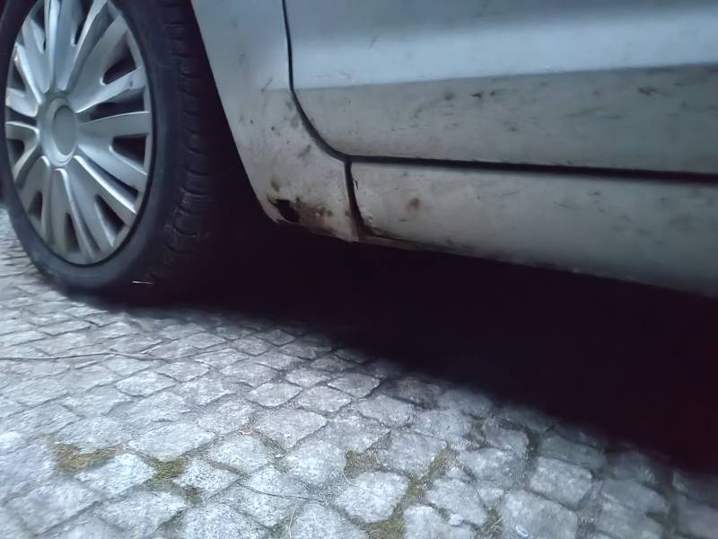 Sprzedam auto za gotówkę Ford Focus 2003 r. Hatchback / Sportback Diesel