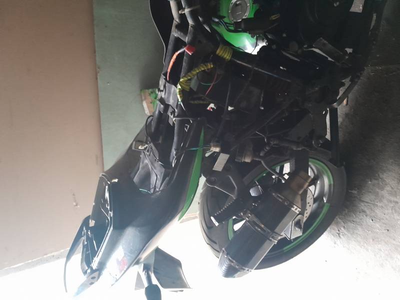 Sprzedam motorower marki zipp  pro. 