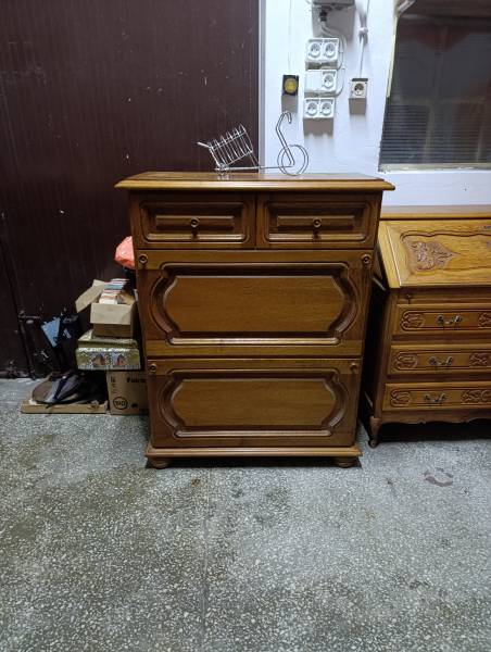 Meble na sprzedaż 10 szt.