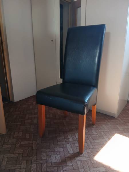 Meble na sprzedaż 4  szt.