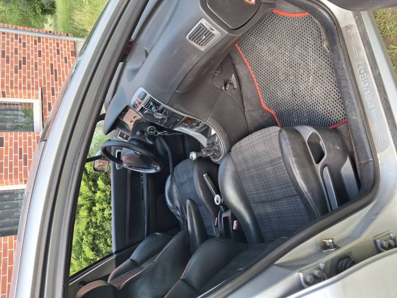 Sprzedam auto za gotówkę Peugeot 307  2002  r. Hatchback / Sportback Diesel