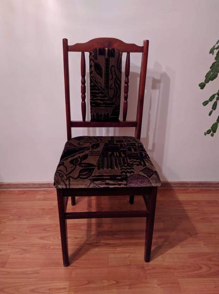 Stół + 6 krzeseł 7 szt.