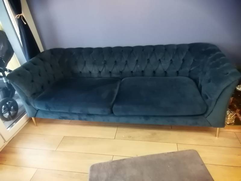 Sprzedam dwie Sofy 2,5 oraz 3 osobowa Chesterfield Modern kolor niebieski Velluto 11 2 szt.